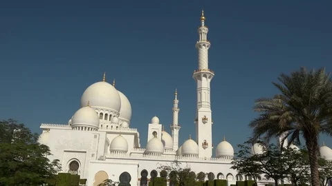 Sheikh Zayed Mosque, Abu Dhabi Stock Footage 71477135
