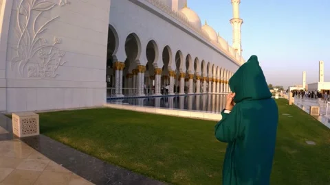 Sheikh Zayed Mosque in Abu Dhabi is the most famous mosque Stock Footage 236166066