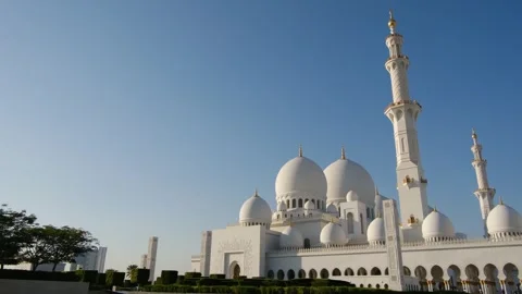 Sheikh Zayed Mosque in Abu Dhabi. Stock Footage 289236377