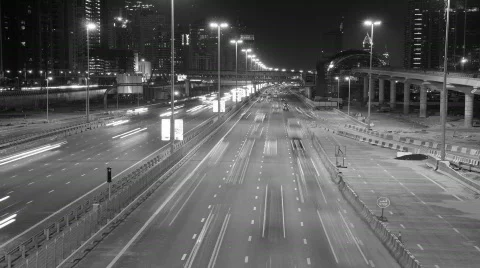 Sheikh Zayed Road at night  Vidéo 505036