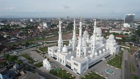 Sheikh Zayed Solo Mosque is a big Mosque in Surakarta Stock Footage 221850628