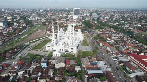 Sheikh Zayed Solo Mosque is a big Mosque in Surakarta Stock Footage 221852684