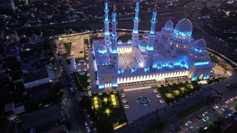 Sheikh Zayed Solo Mosque is a big Mosque in Surakarta Stock Footage 225769380