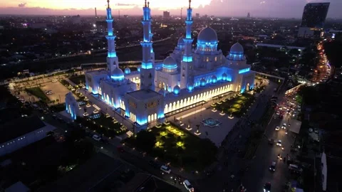 Sheikh Zayed Solo Mosque is a big Mosque in Surakarta Video stock 225770672