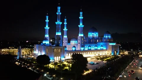 Sheikh Zayed Solo Mosque is a big Mosque in Surakarta Stock Footage 225776284