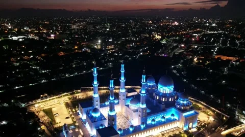 Sheikh Zayed Solo Mosque is a big Mosque in Surakarta Stock Footage 225777242