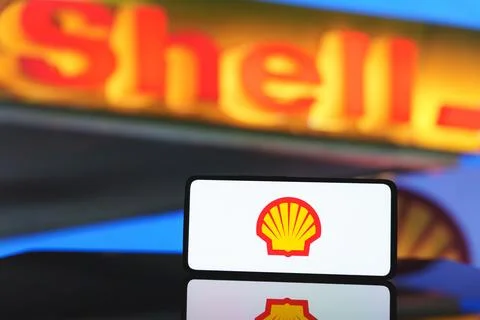 Shell company logo displayed on the screen Stock Photos
