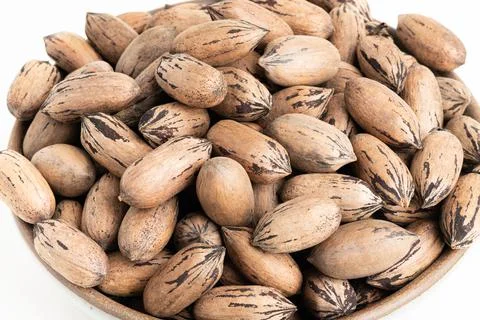 In-shell Pecan Nuts On Bowl Foto stock