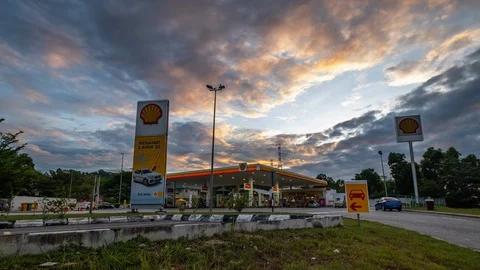 Shell Petrol Station Time Lapse Stock Footage 120228598