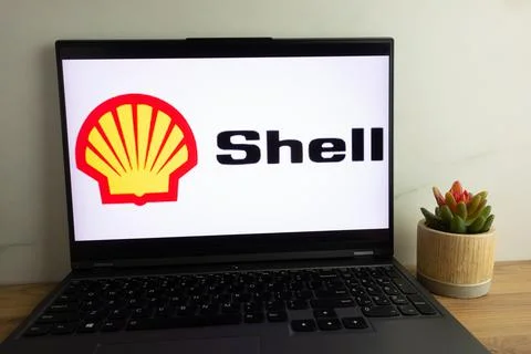 Shell plc logo on laptop Stock Photos