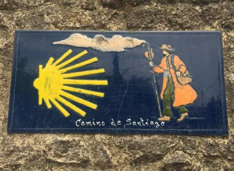 The shell showing the way Stock Photos