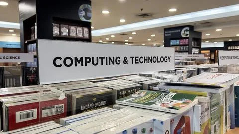 Shelves of Computing and Techology books at Bekasi Book Store. 写真素材
