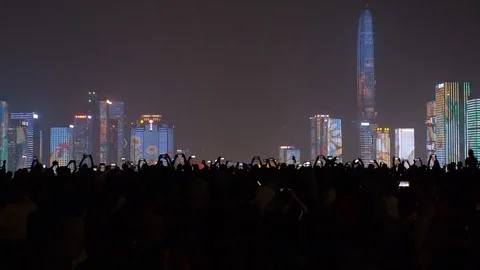 SHENZHEN, CHINA : Building LED LIGHT SHOW. Video stock 100710034