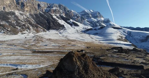 Shepherd's house in the highlands Video stock 85630913