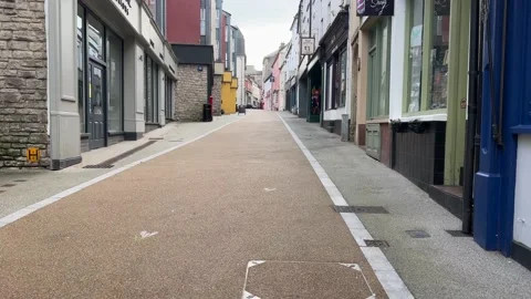 Shepton Mallet. Town centre. Sunday Afternoon. 6 March 2022 Vídeo Stock 171425720