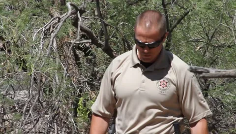 Sheriff Searching the Border of Mexico 2011 (HD) Video stock 6523528