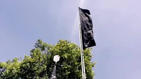 Shia Muslim Flags Displayed During Muharram Видео 339535752