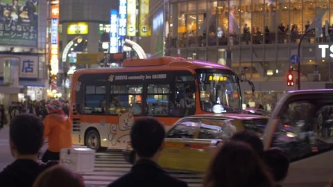 Shibuya Crossing at night Video stock 100191920