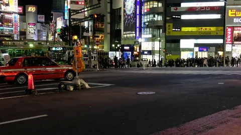 SHIBUYA NIGHT SCENE Stock-Footage 84703546