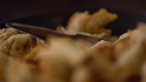 Shift focus texture of golden fried pastries Stock-Footage 115161004