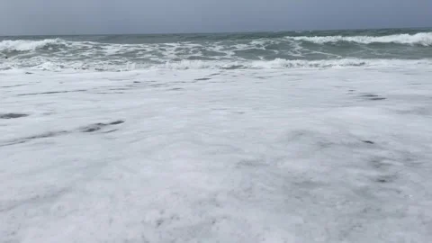 Shimmering Sea Waves Video stock 319999489