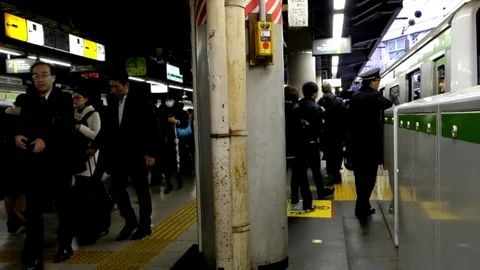 SHINAGAWA TRAIN STATION Stock Footage 84484059
