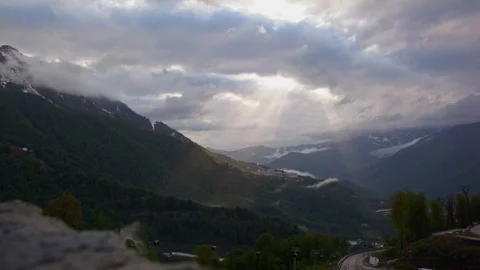 Shining sun in the mountains Video stock 102507390