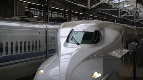 Shinkansen Stockbeeldmateriaal 129658996