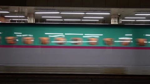 Shinkansen Stockbeeldmateriaal 129661741