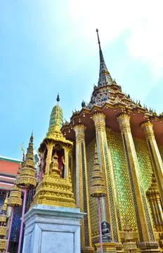 The shiny buddhist temple Stock Photos