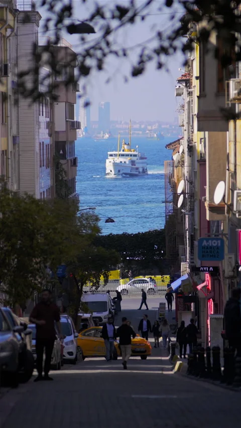 Ship and city Video stock 233284026