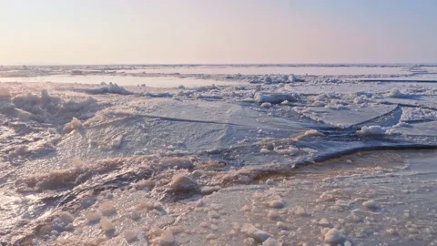 Ship Breaking Through Ice ocean Vidéo 142799374