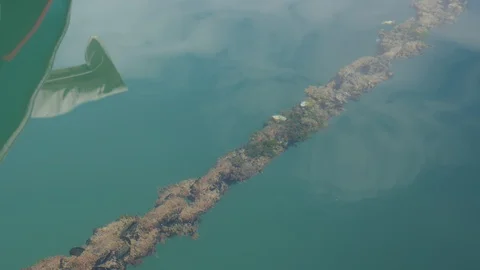 Ship chain in water 스톡 동영상 90632914
