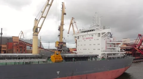 Ship crane Stock Footage 53318962