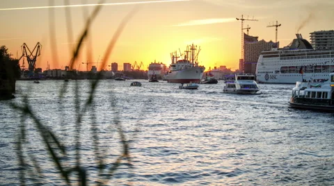 Ship dance on the Hamburg Elbe river - DSLR dolly shot time lapse Stock Footage 41306063