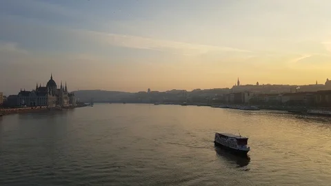 Ship on Danube river Видео 104129044