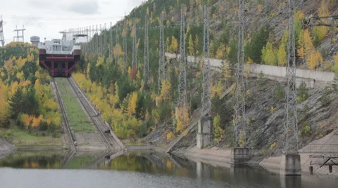 Ship Elevator Video stock 51148937