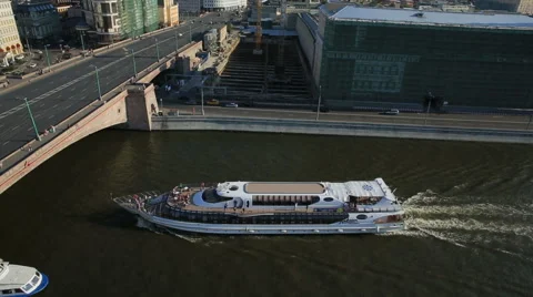 The ship floating under the bridge Stock Footage 49628367