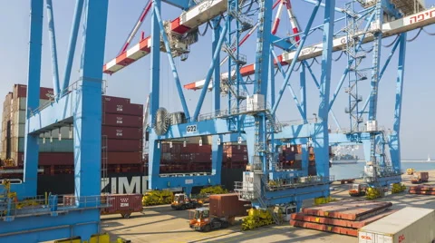 Ship Loading and unloading in Haifa Port Video stock 45618507