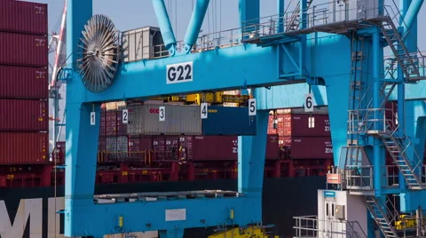 Ship Loading and unloading in Haifa Port Vídeo Stock 49468539