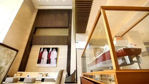 Ship Model in Glass Slide Right 스톡 동영상 95959352