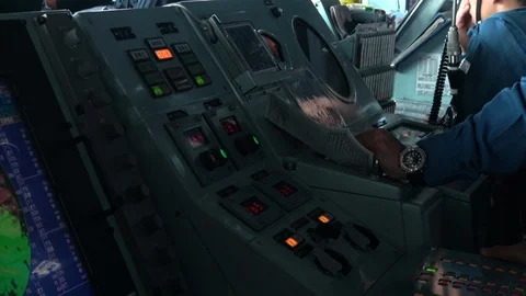 Ship navigation and control systems, 4K Vidéo 98576297