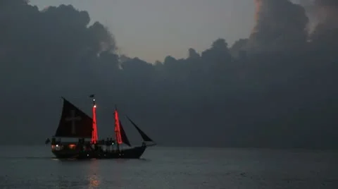 Ship running at night sea Video stock 8953000