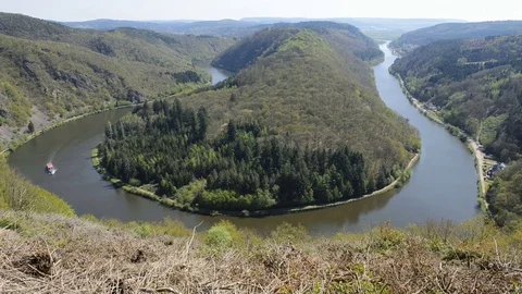 Ship at Saarschleife in Germany Video stock 74880325