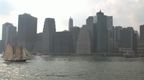 Ship sails past Manhattan Stock Footage 11804957