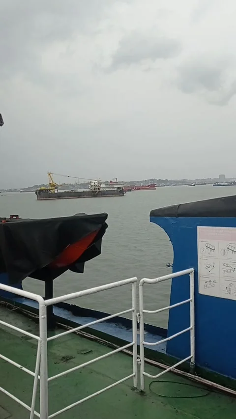 Ship at sea Stock Footage 292201877