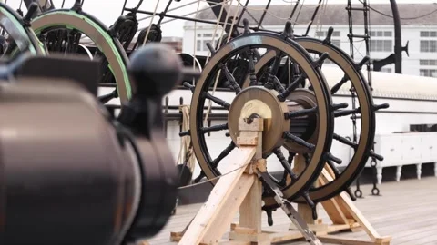 Ship Steering Wheel Pull Focus 動画素材 168241883