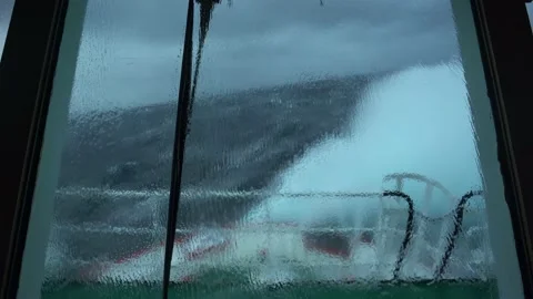 Ship in storm. Windscreen in water. View from bridge. Wave covers bridge. Ship 스톡 동영상 194186627