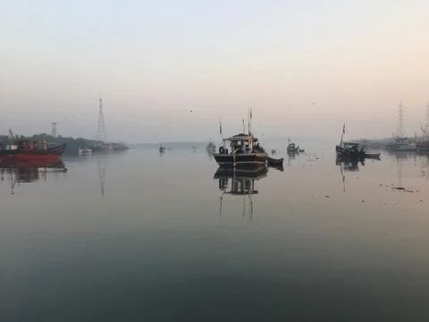 Ship in the sunrise Foto stock