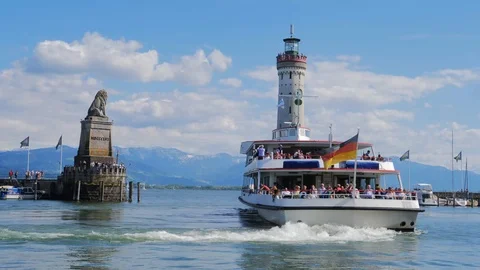 Ship Turning Video stock 124367137